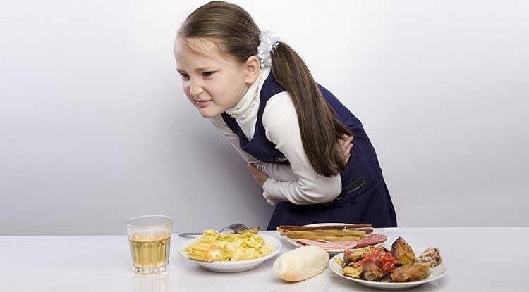 Gıda zehirlenmesi çocuk sağlığını tehdit ediyor
